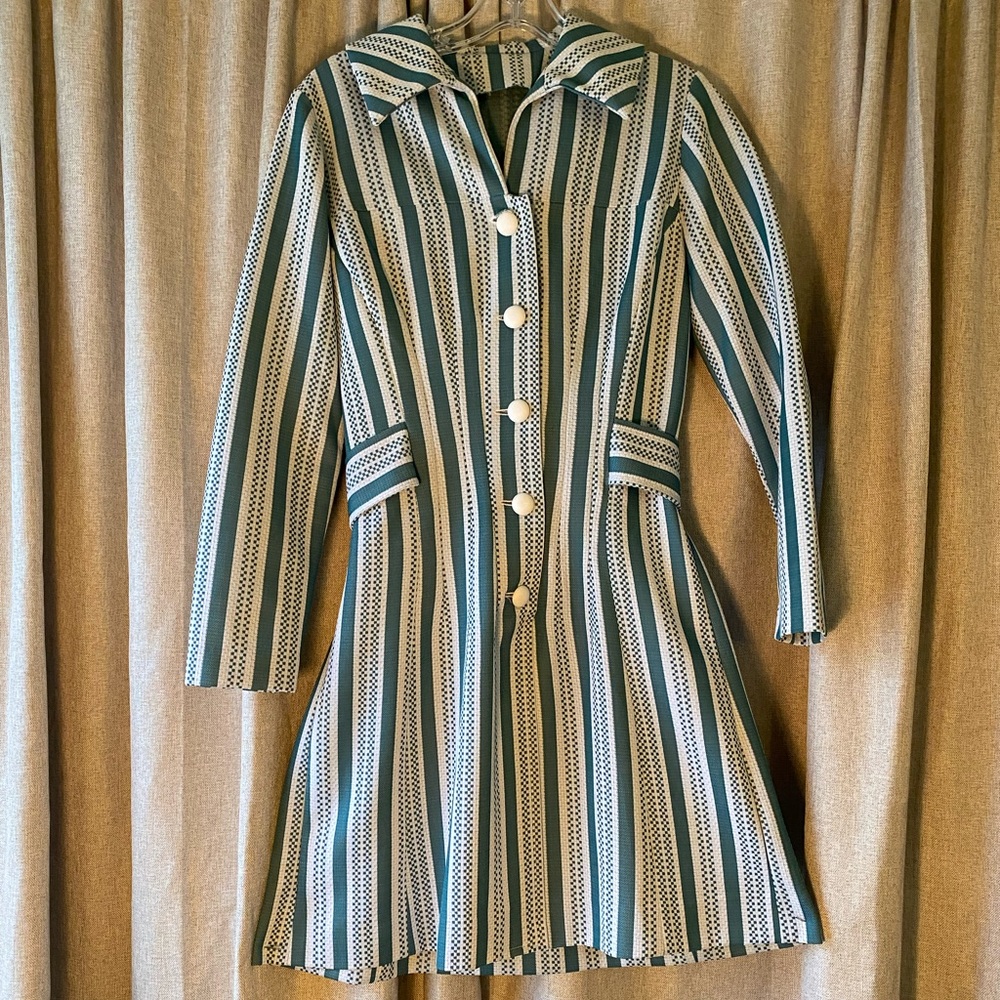 Vintage 60/70s Union made mini dress.